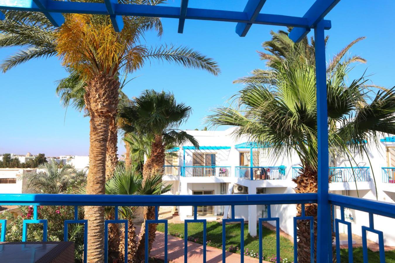Hostgool Seaside Mirage Bay & Aqua Park Complex 4*