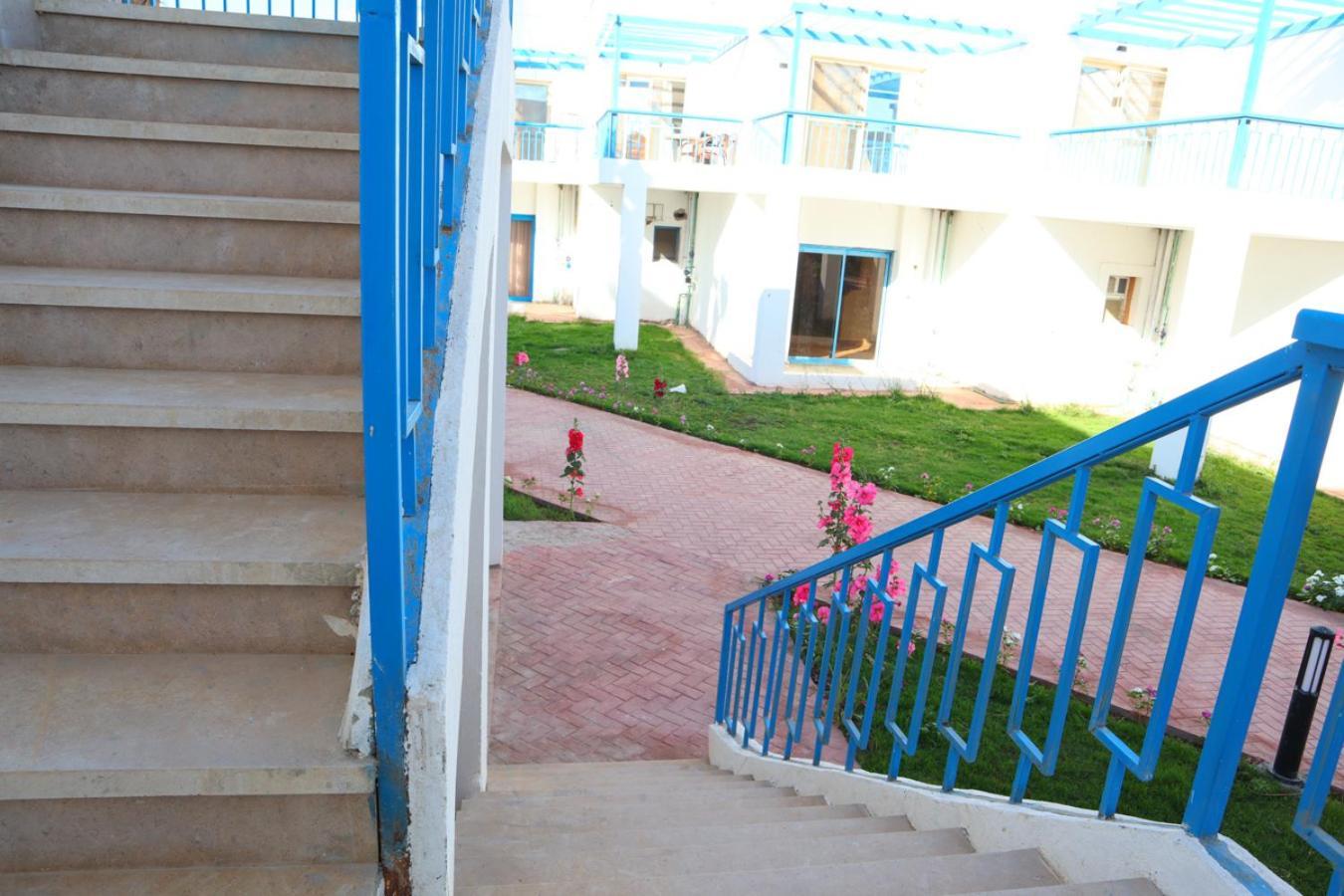 Hostgool Seaside Mirage Bay & Aqua Park Complex